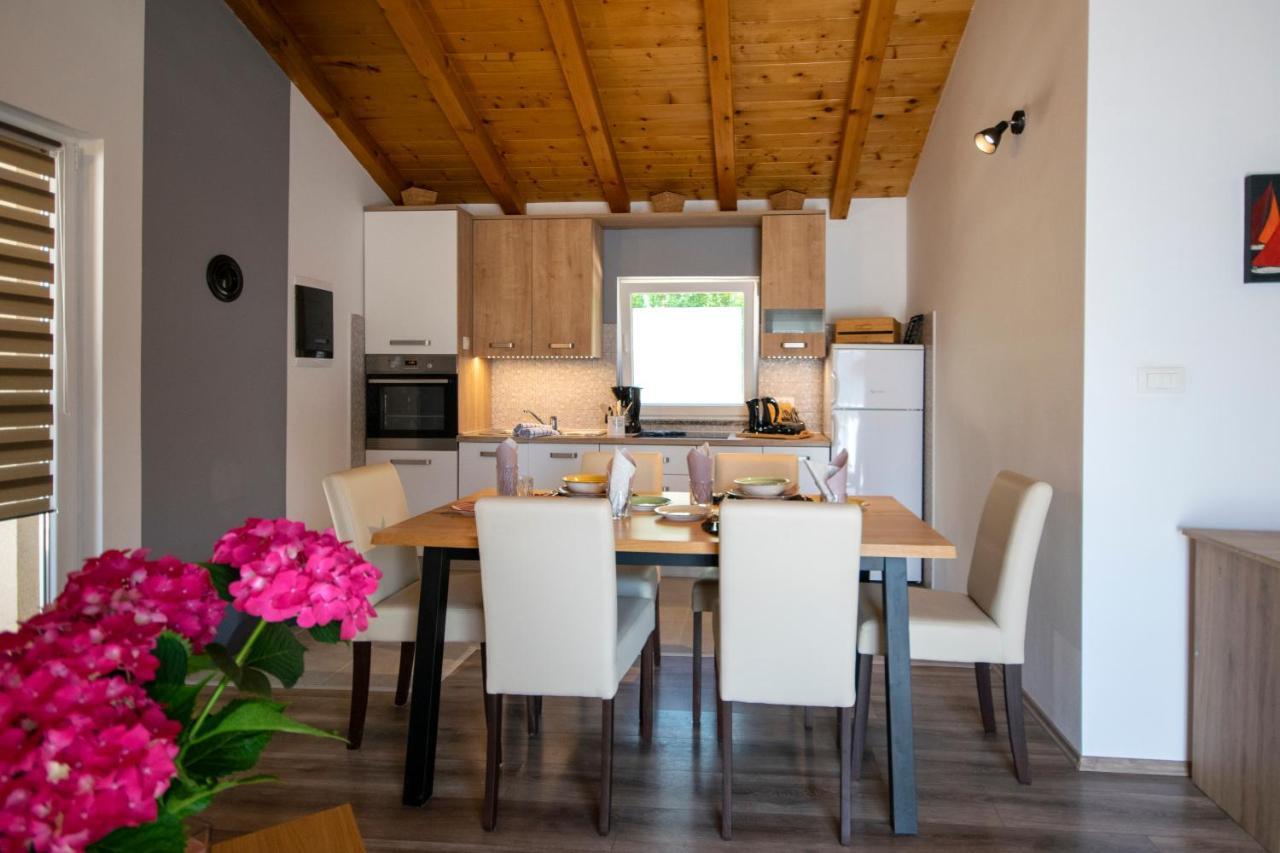Willa Old Oak Holiday House Rovinj Zewnętrze zdjęcie