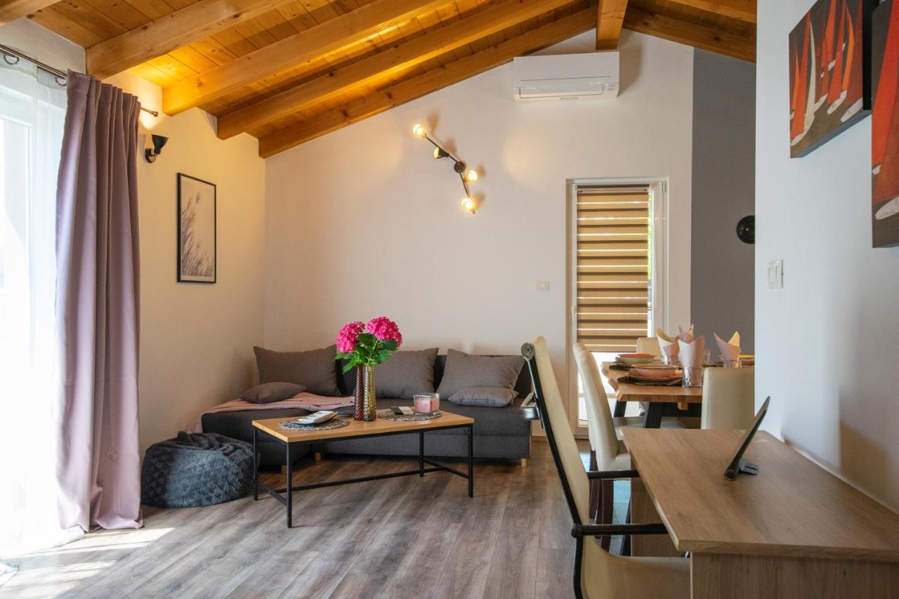 Willa Old Oak Holiday House Rovinj Zewnętrze zdjęcie